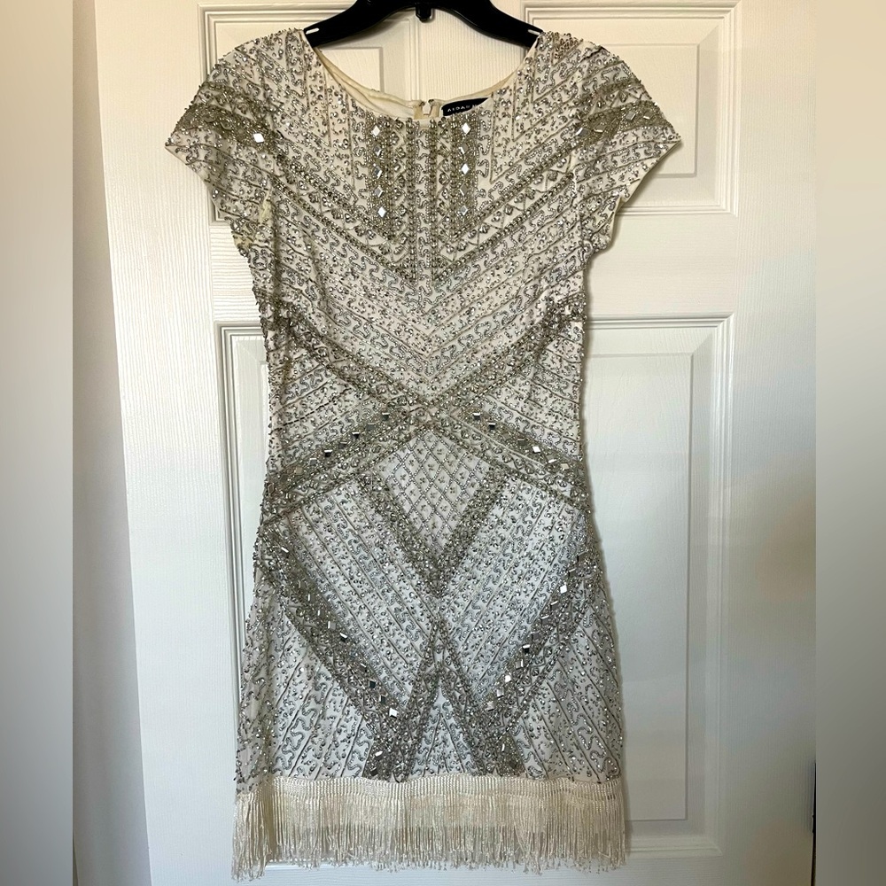 aidan mattox silver beaded dress | Dresses | Aidan Mattox Platinum With Fringe Poncho Towels A strong choice for Size:US 26Plus  / UK 30 / EU 56 Forever 21 Beige Flowy